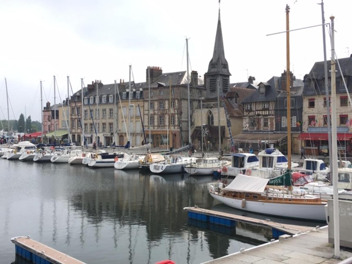 Maison de 2 chambres avec wifi a Honfleur Extérieur photo