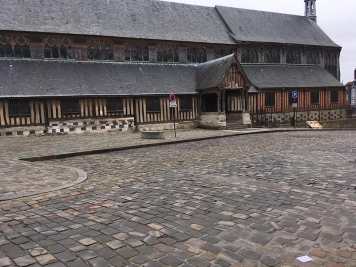 Maison de 2 chambres avec wifi a Honfleur Extérieur photo